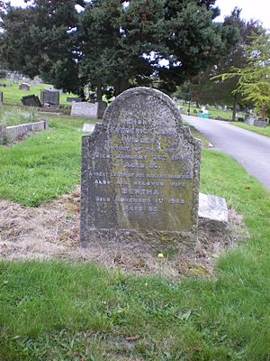 Grave of F J Widgery
