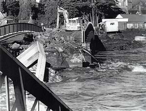 Reamins of Exwick Bridge 1974