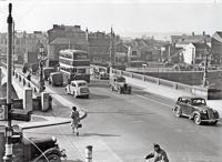 The bridge in the early 1950s having to cope with far more traffic than Edwardian days