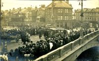 In 1917, control was lost of a tram on Fore Street, which overturned on the bridge